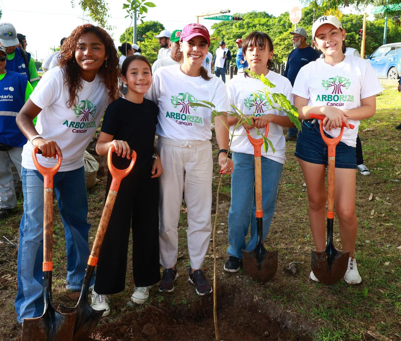 uploads/6/32/01 (2391).Jpeg